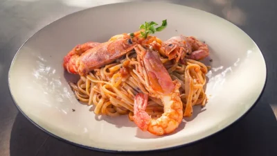 Menù di pesce per due: antipasto, primo e secondo